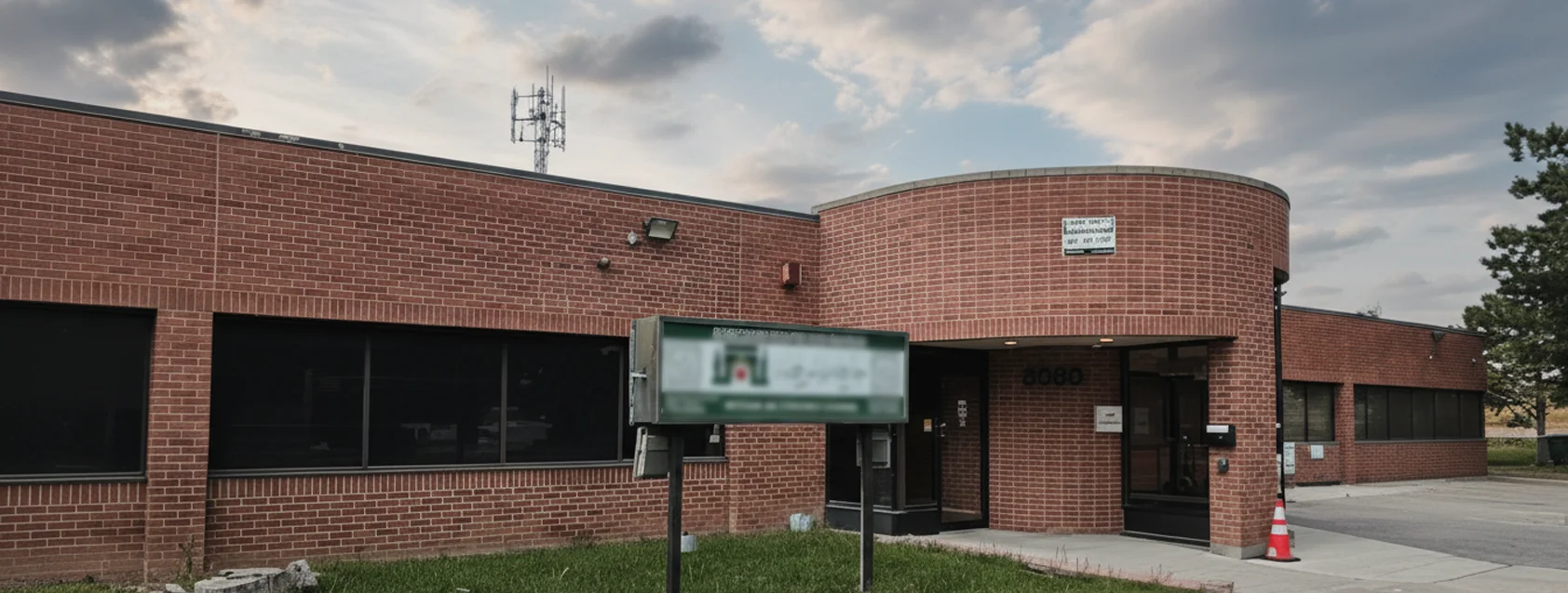 Exterior view of Jamia Riyadhul-Jannah Mississauga building